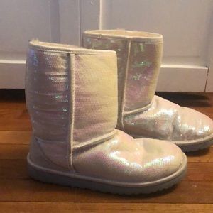 Ugg Bridal Collection Sequined Boot size 9